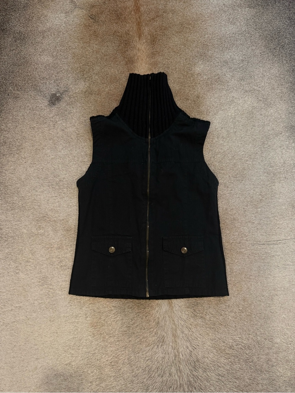 Black Sleeveless Zip Front Women's Vest with Ribbed High Collar